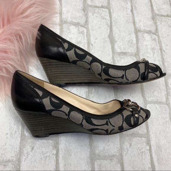 Coach Wedge Black Heels 6/6.5 - Picture 2 of 8